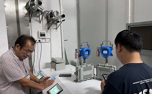 移動式臭氣檢測儀